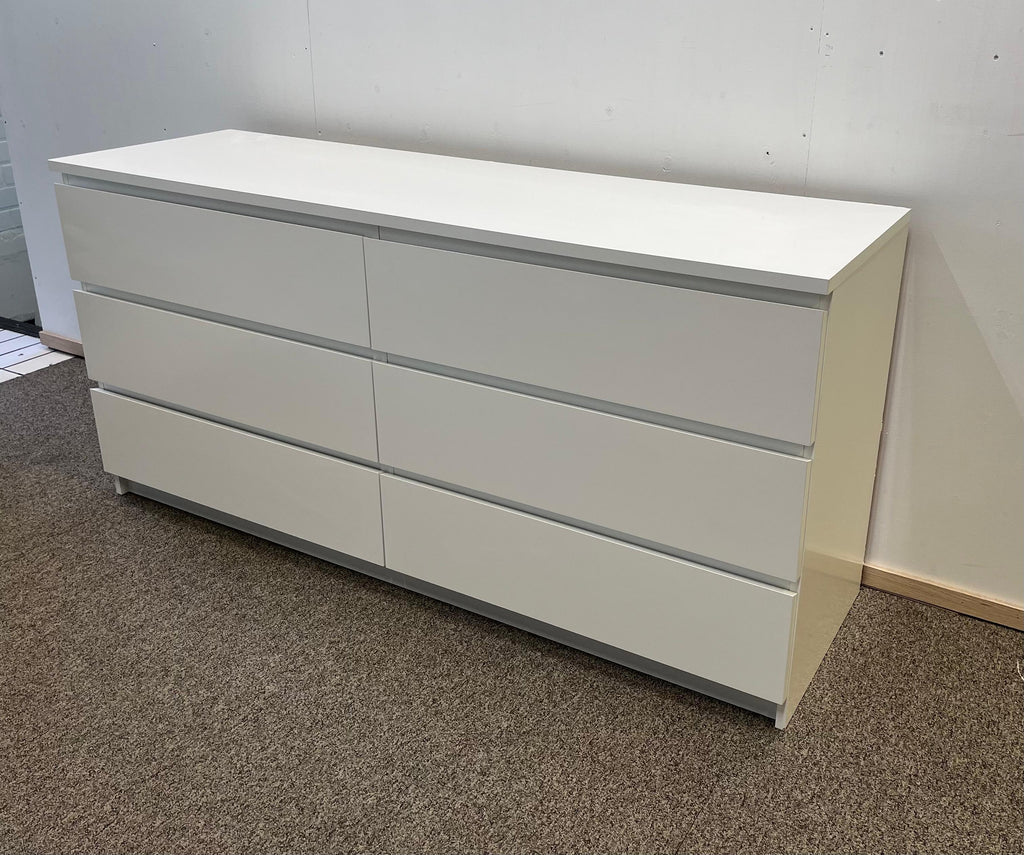 IKEA MALM Lipasto