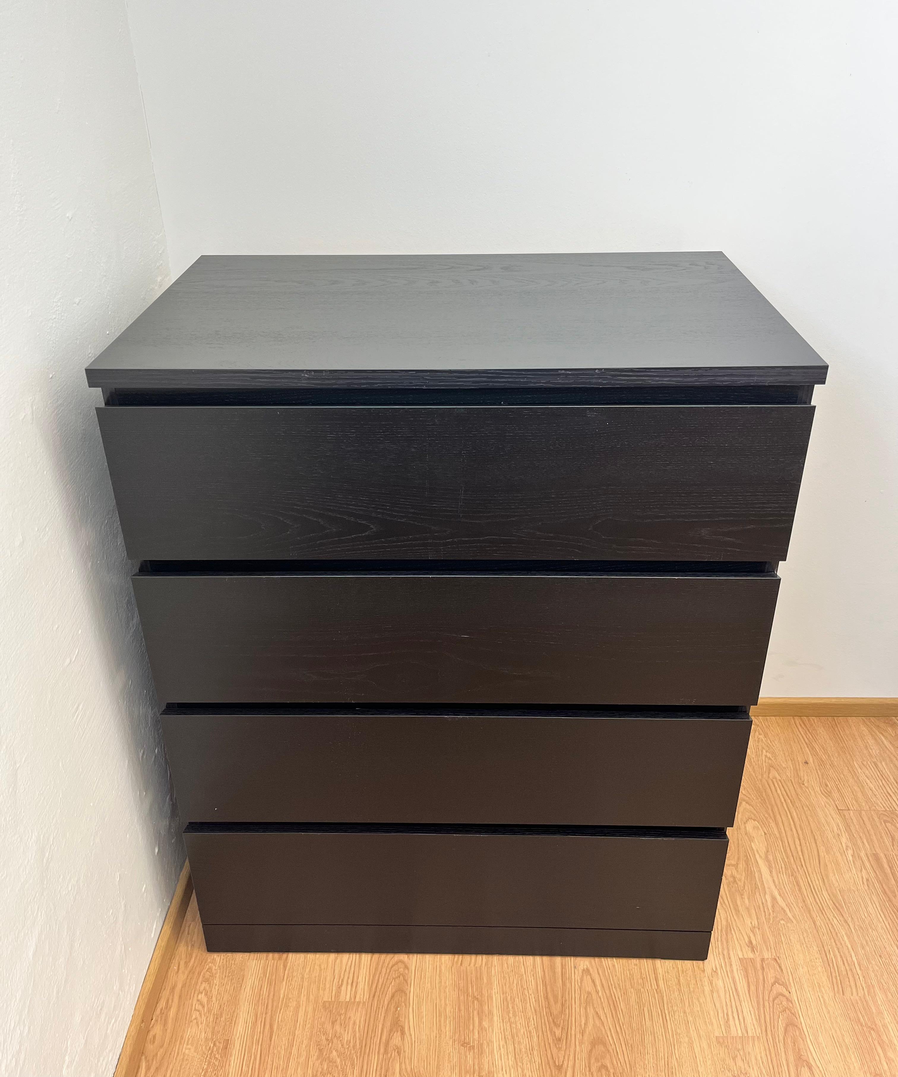 IKEA MALM Lipasto