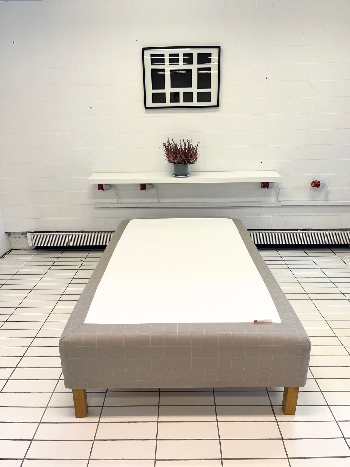 IKEA SKÅRER Runkopatja Sänky & TUSSÖY Pintapatja, 120x200 cm
