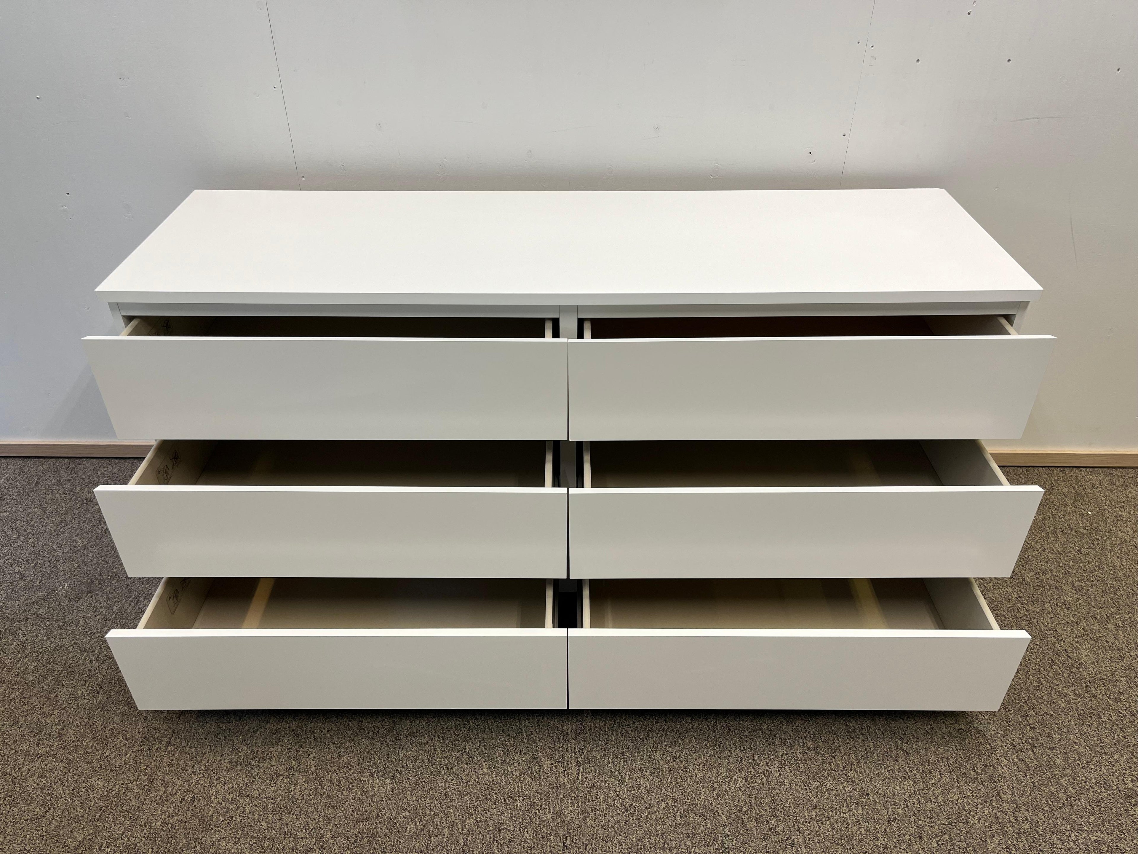 IKEA MALM Lipasto