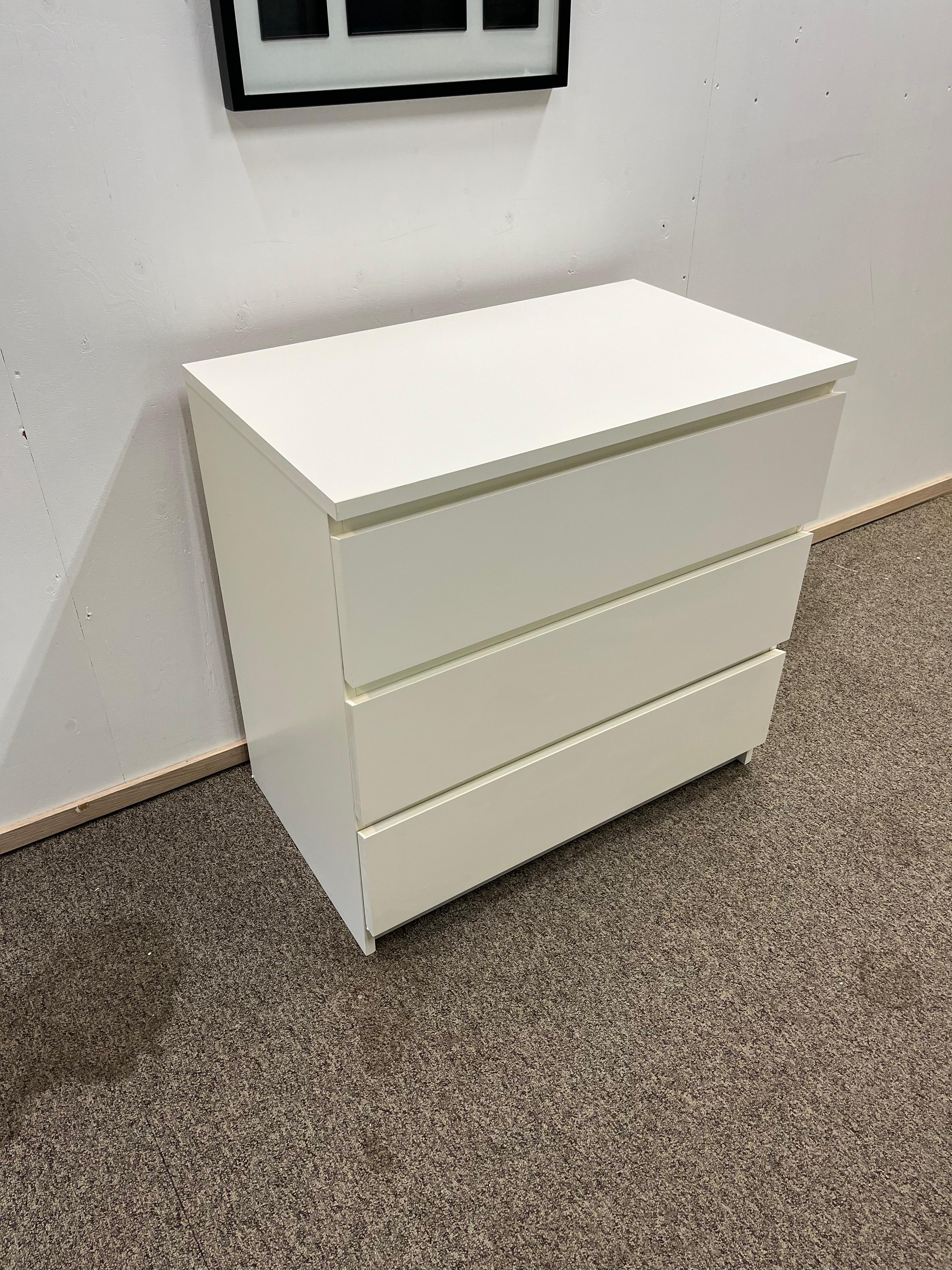 IKEA MALM Lipasto, 3 laatikkoa