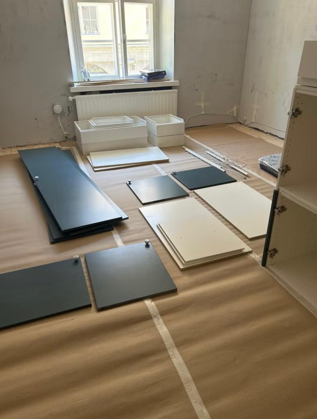 IKEA PAX Vaatekaappi & A.S. Helsingön Ovet