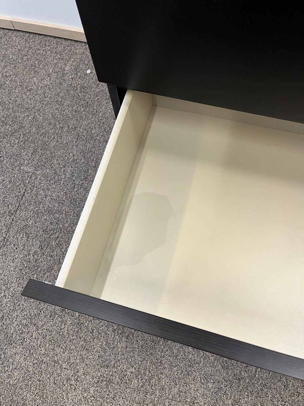 IKEA MALM Lipasto, 4 laatikkoa