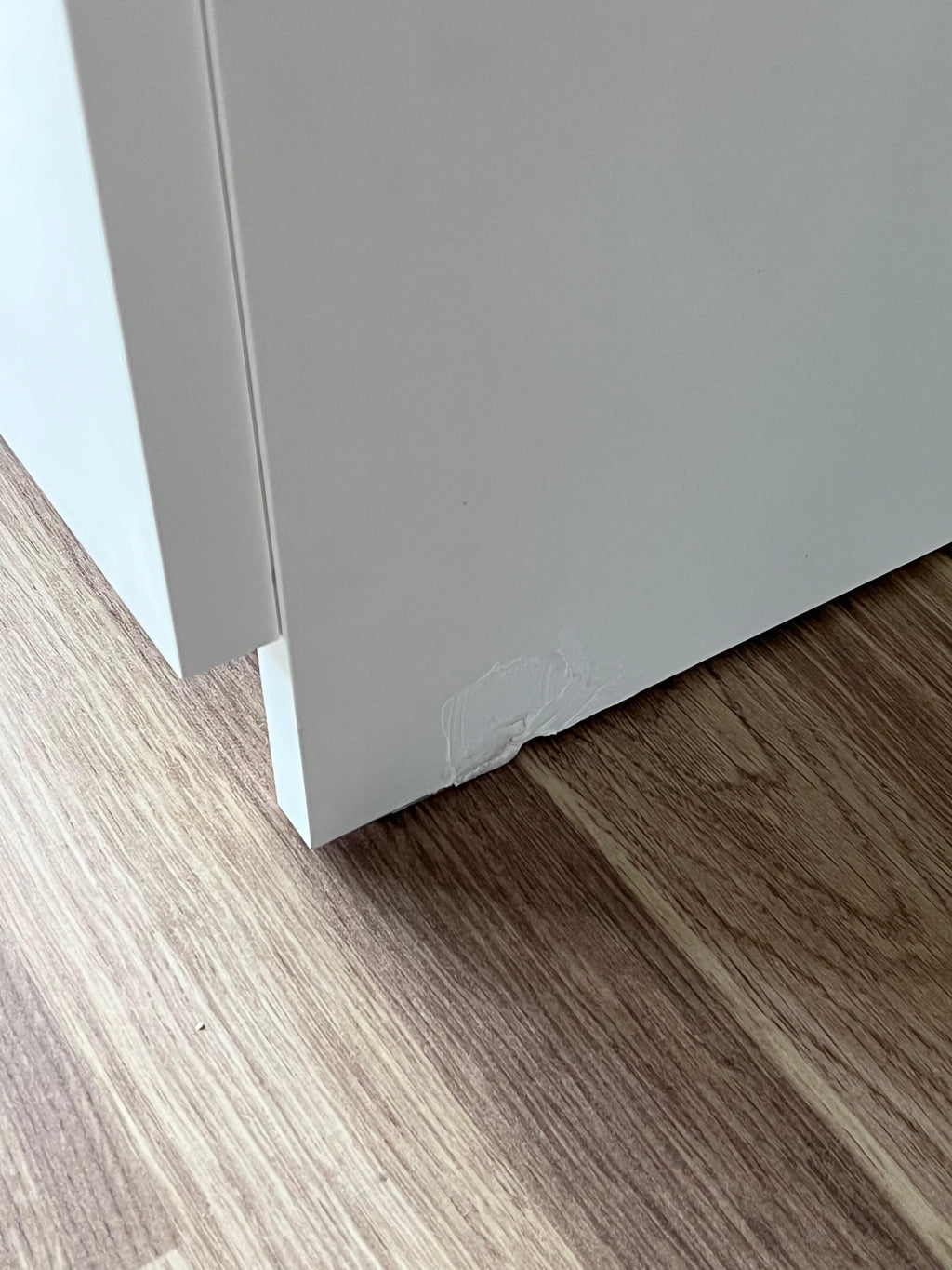 IKEA MALM Lipasto