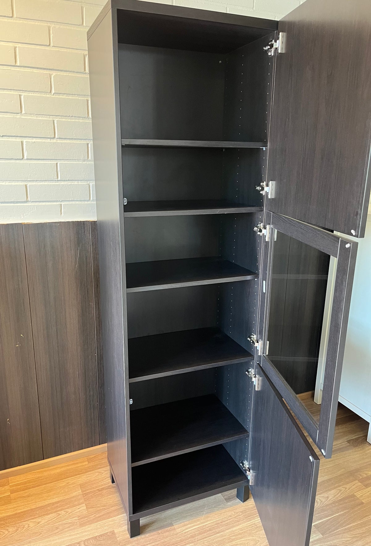 IKEA BESTÅ Säilytyskokonaisuus/vitriiniovet, mustanruskea