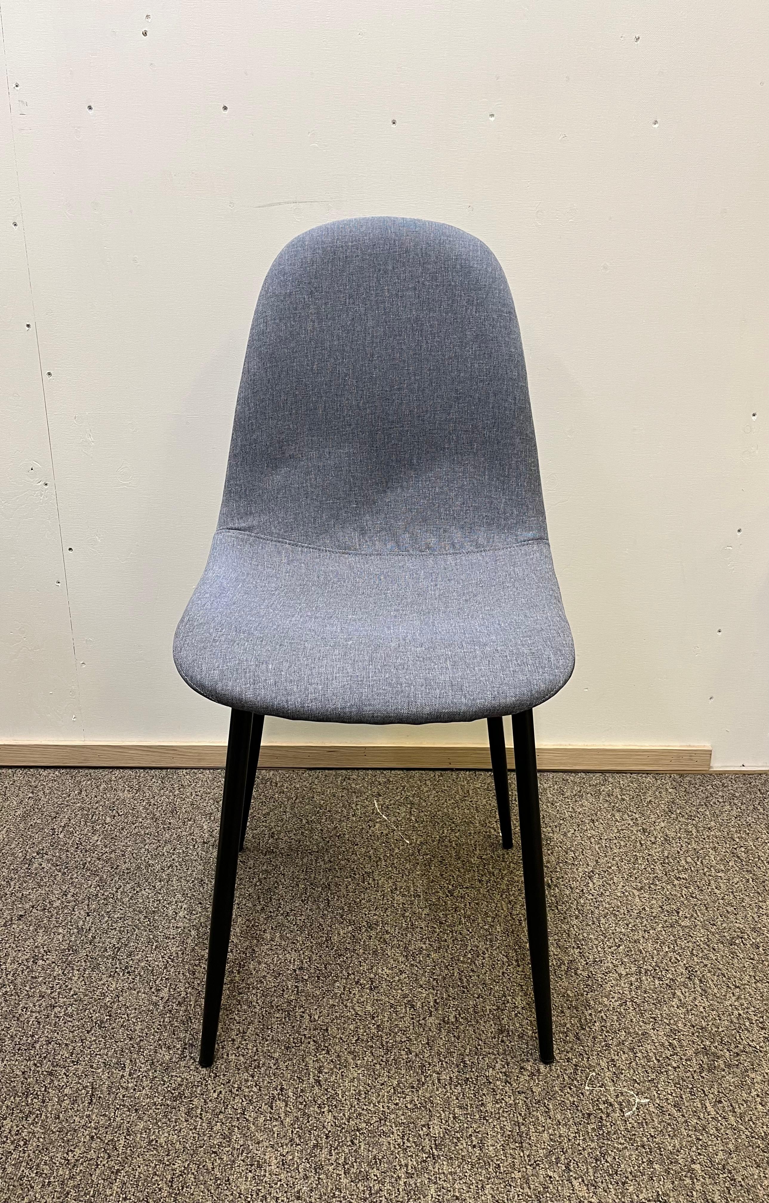 IKEA DOCKSTA Pöytä & JYSK Tuolit
