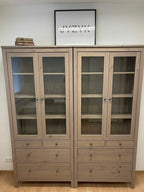 IKEA HEMNES Vitriinikaapit, 2 kpl
