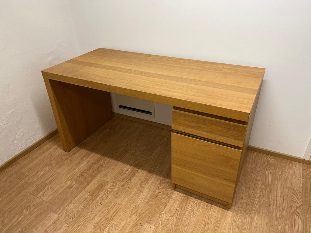 IKEA MALM Työpöytä