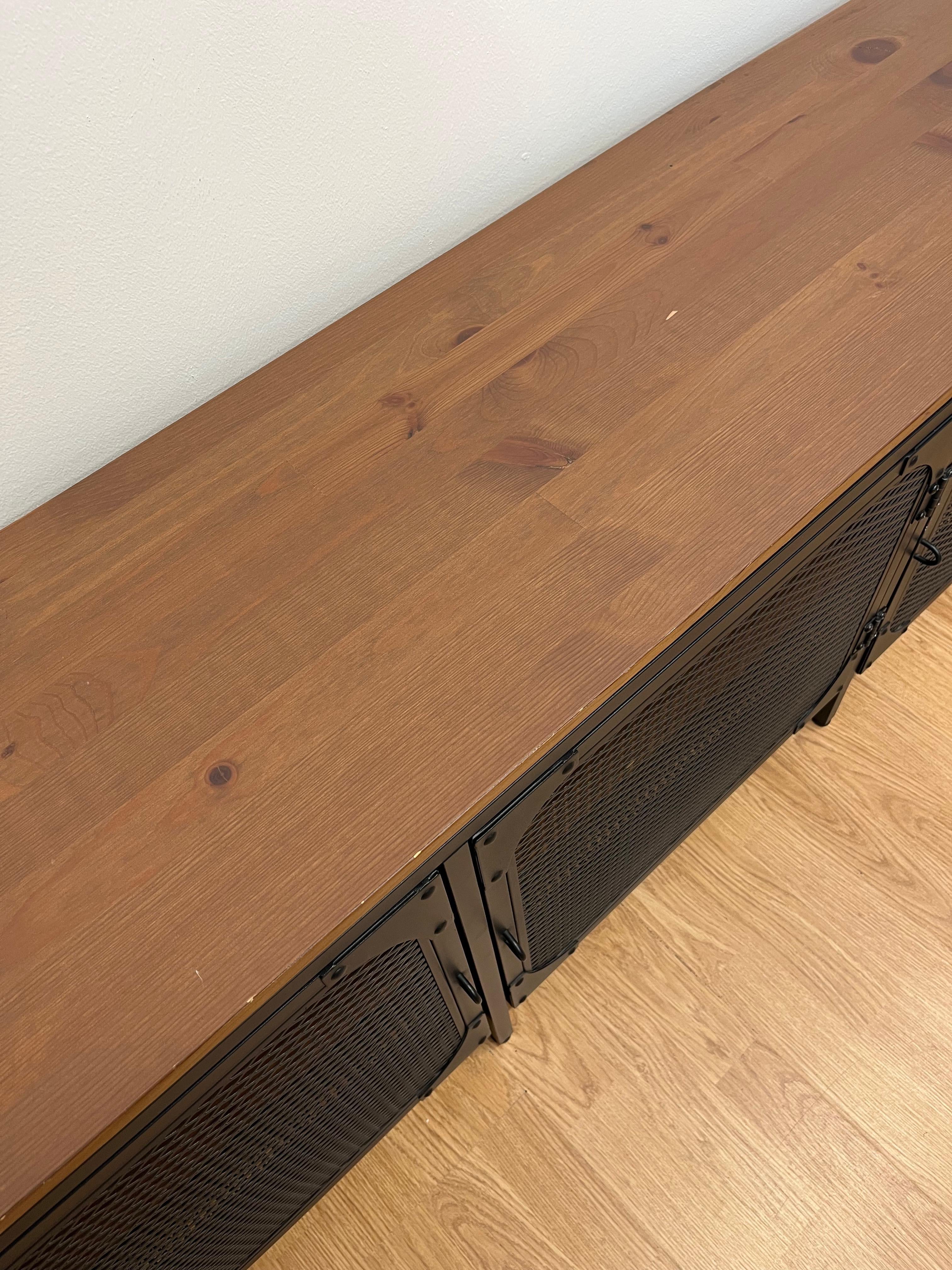 IKEA FJÄLLBO Tv-taso, musta
