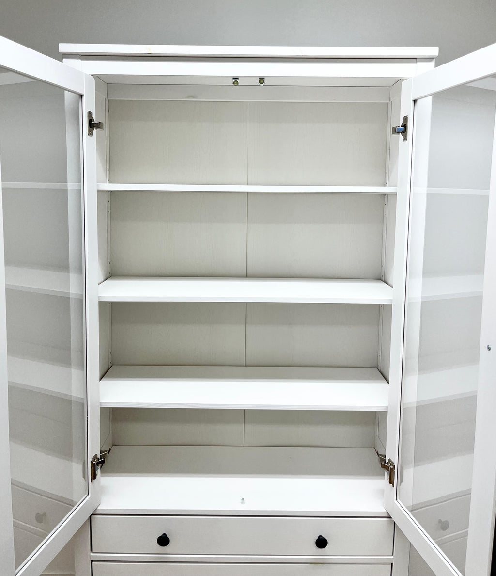 IKEA HEMNES Vitriinikaappi