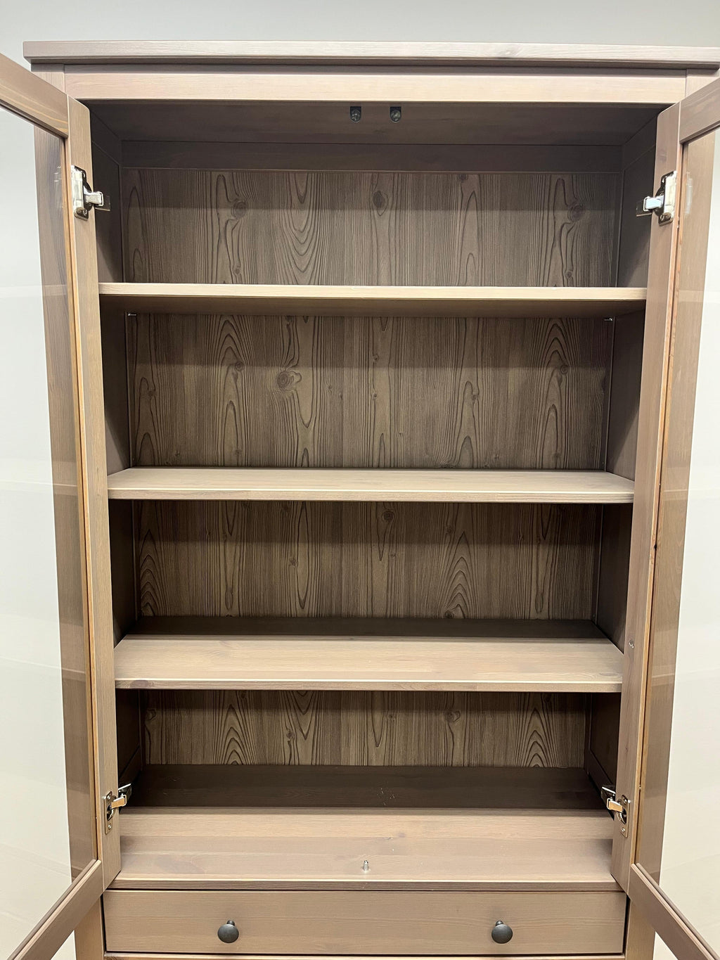 IKEA HEMNES Vitriinikaappi