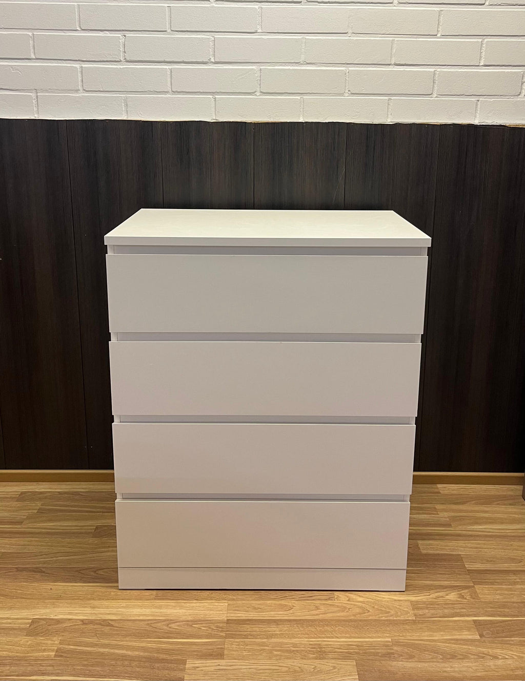 IKEA MALM Lipasto, 4 laatikkoa