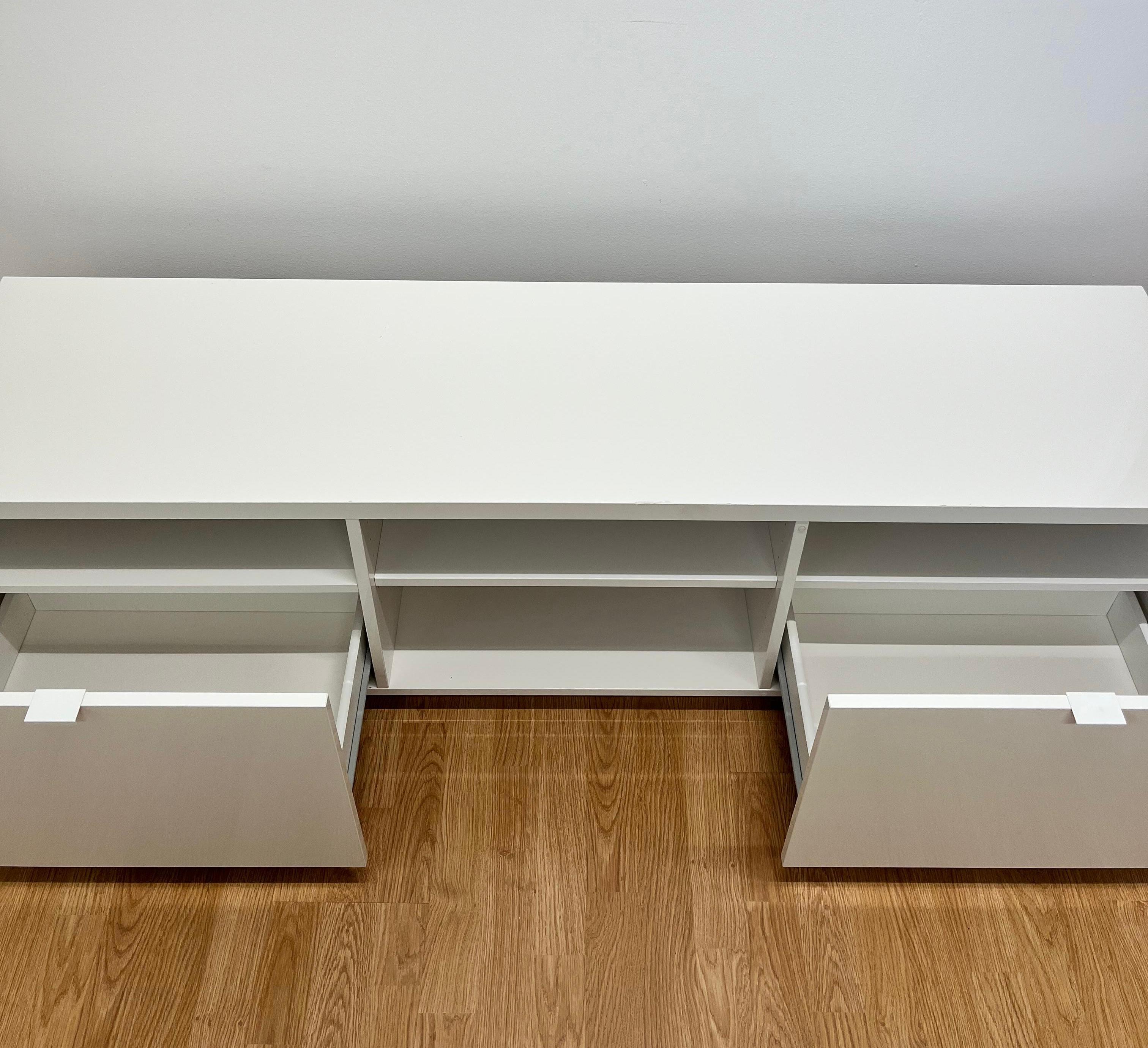 IKEA Tv-taso