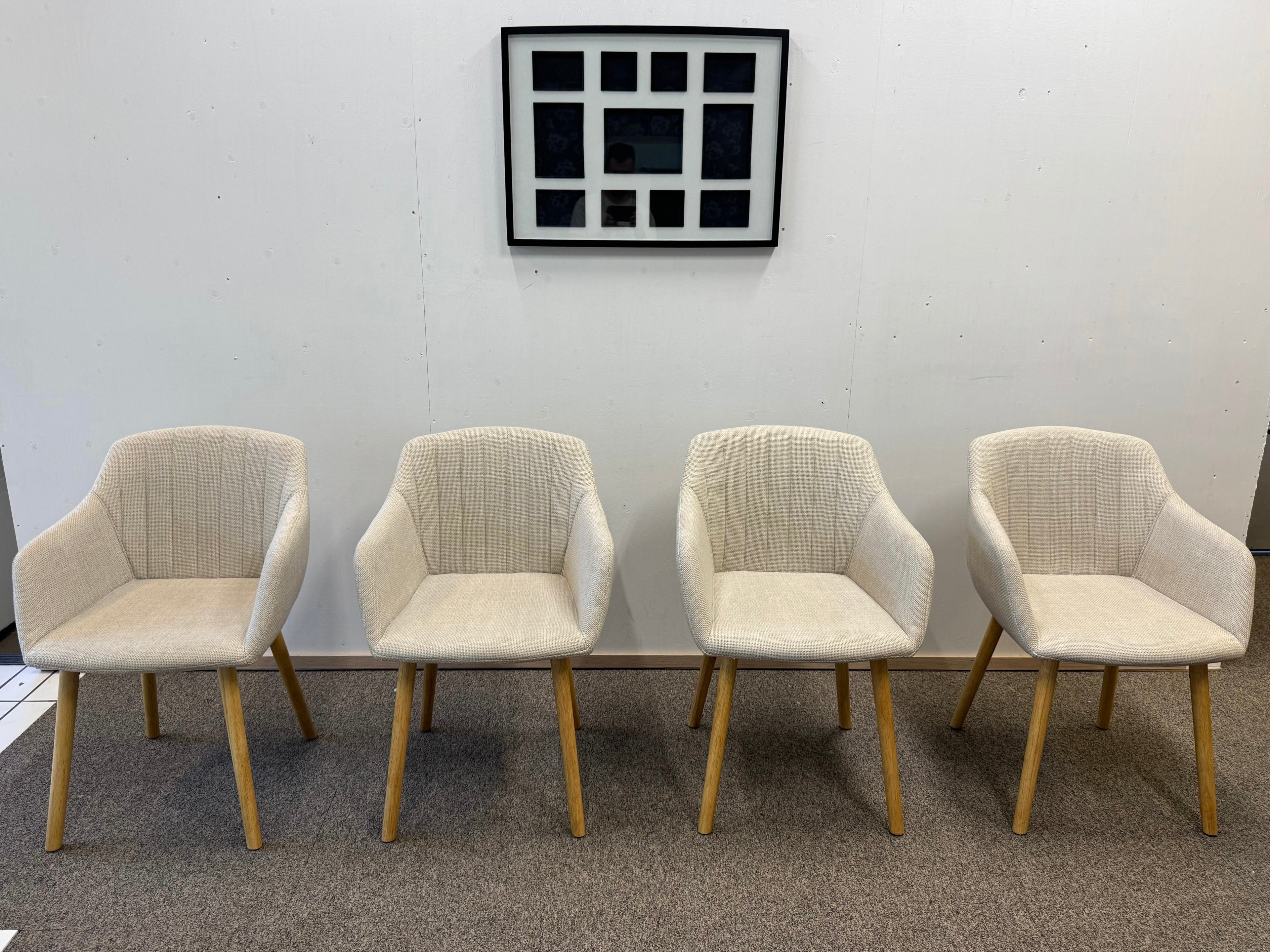 JYSK ADSLEV Ruokapöydän tuoli, 4 kpl, beige kangas/luonn.tammenvärinen