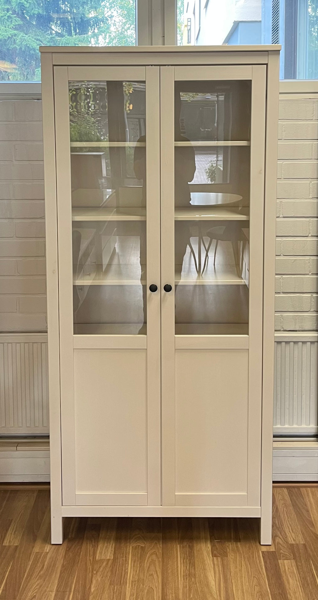 IKEA HEMNES Vitriinikaappi
