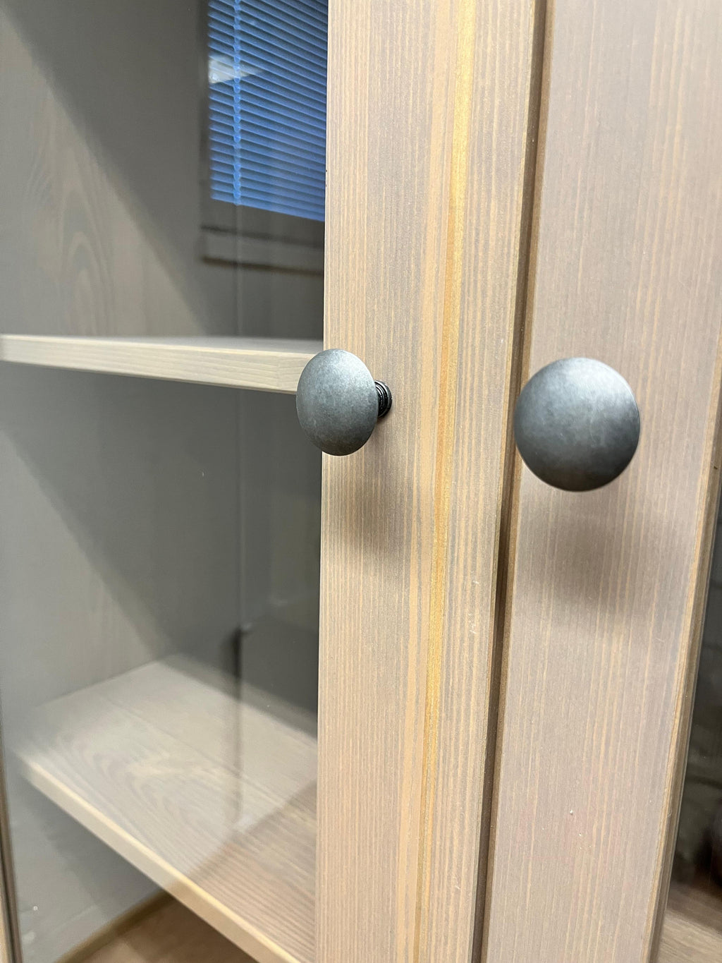 IKEA HEMNES Vitriinikaappi