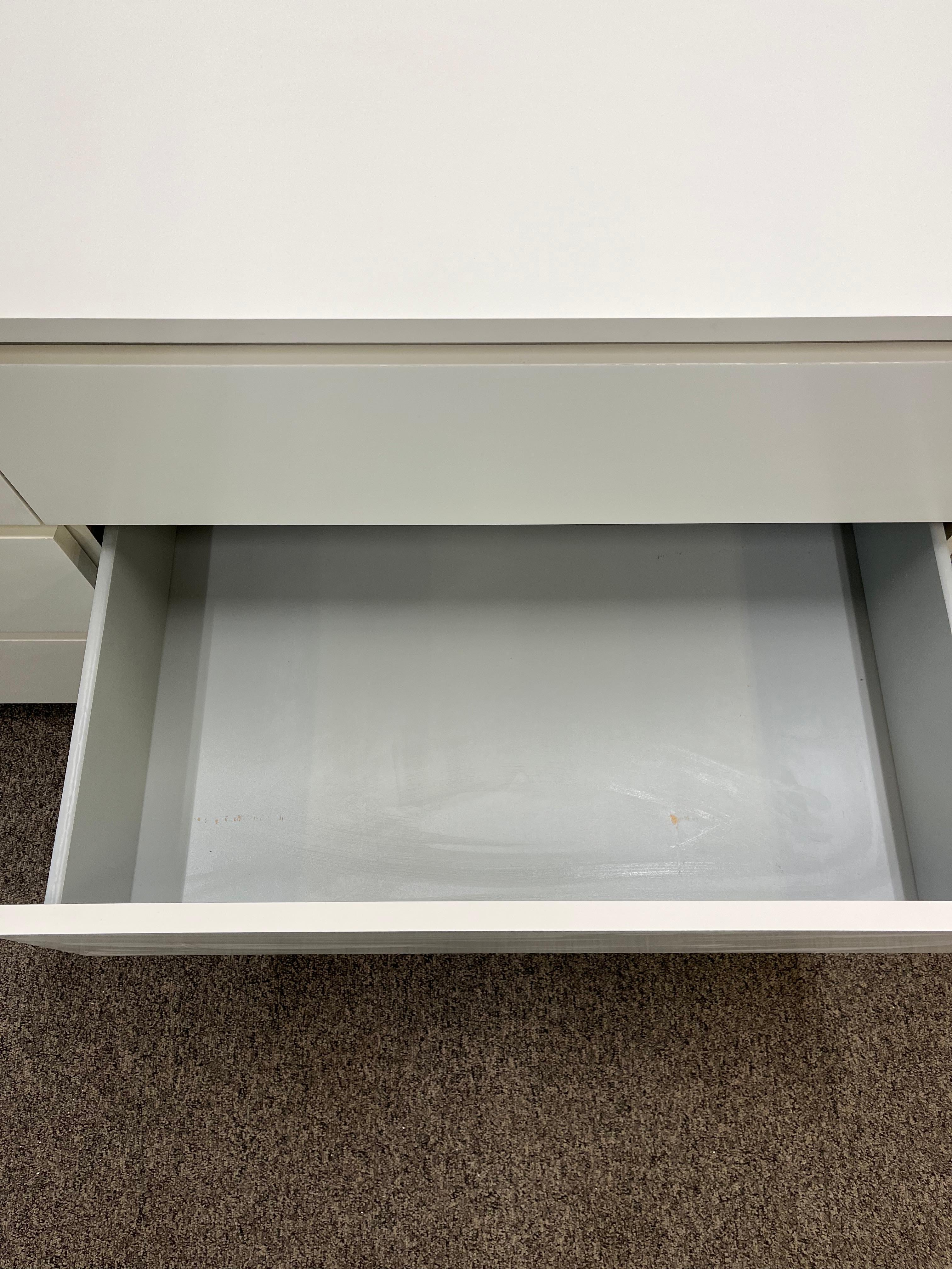 IKEA MALM Lipasto