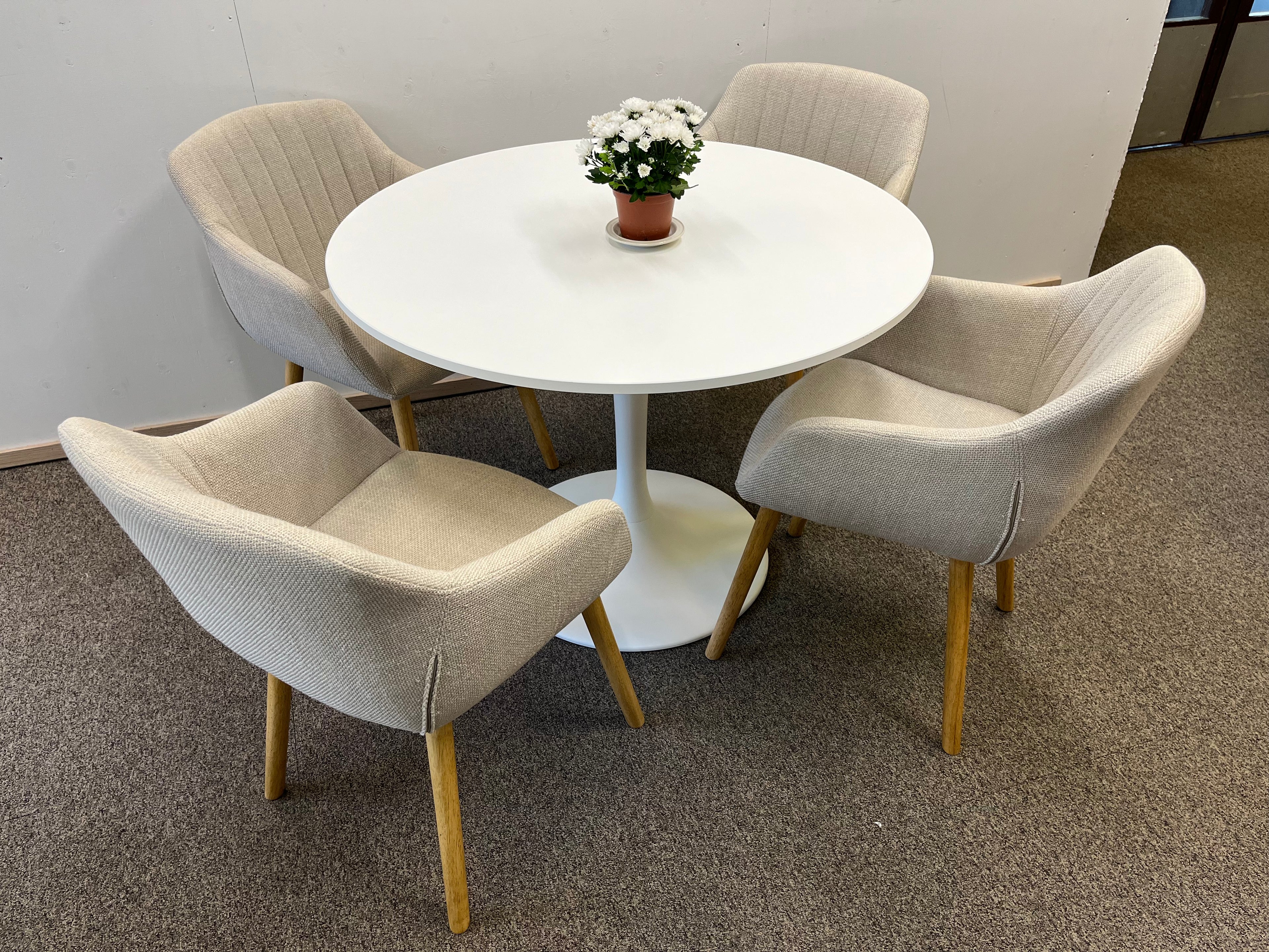 JYSK ADSLEV Ruokapöydän tuoli, 4 kpl, beige kangas/luonn.tammenvärinen
