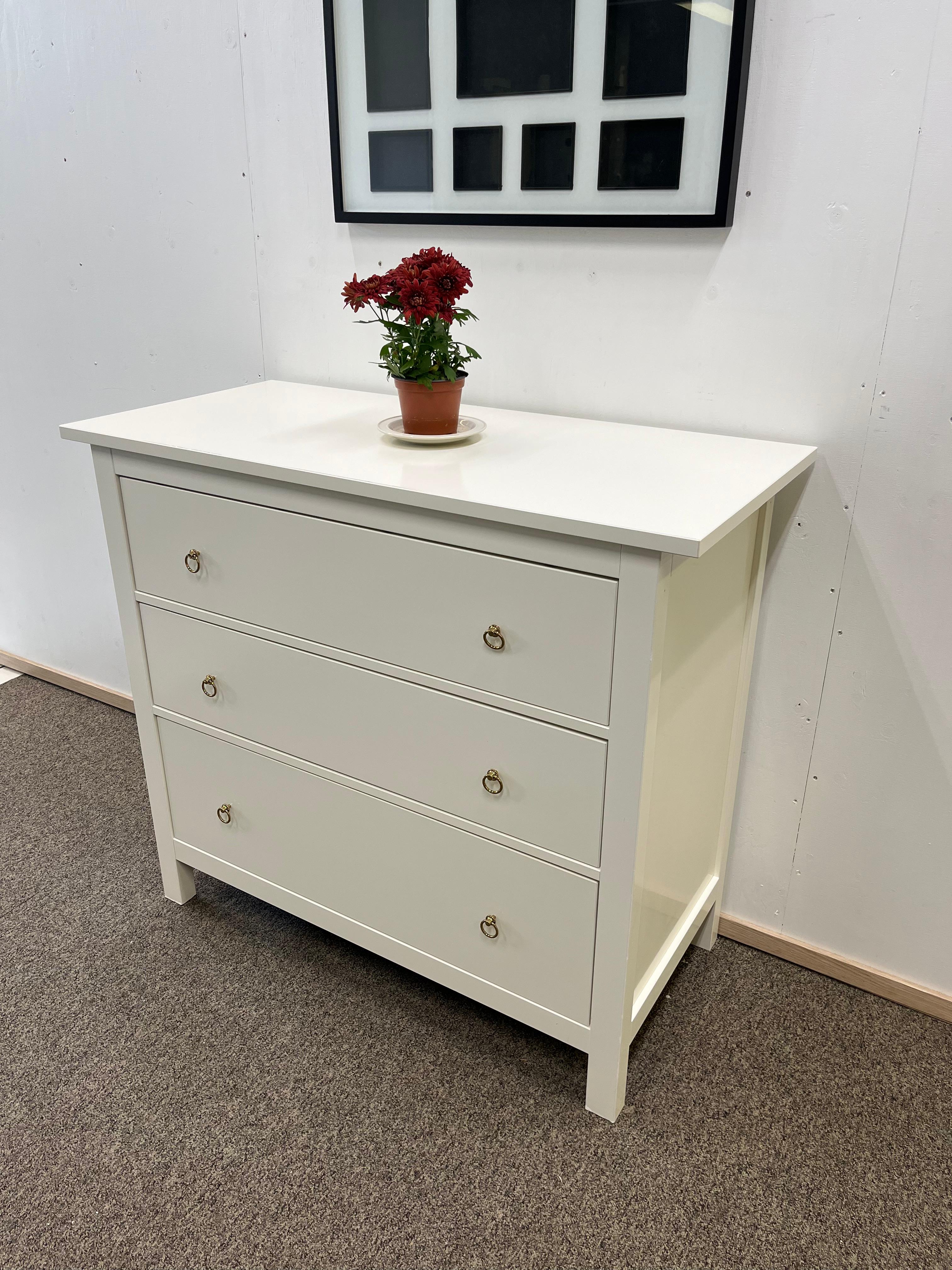 IKEA HEMNES Lipasto
