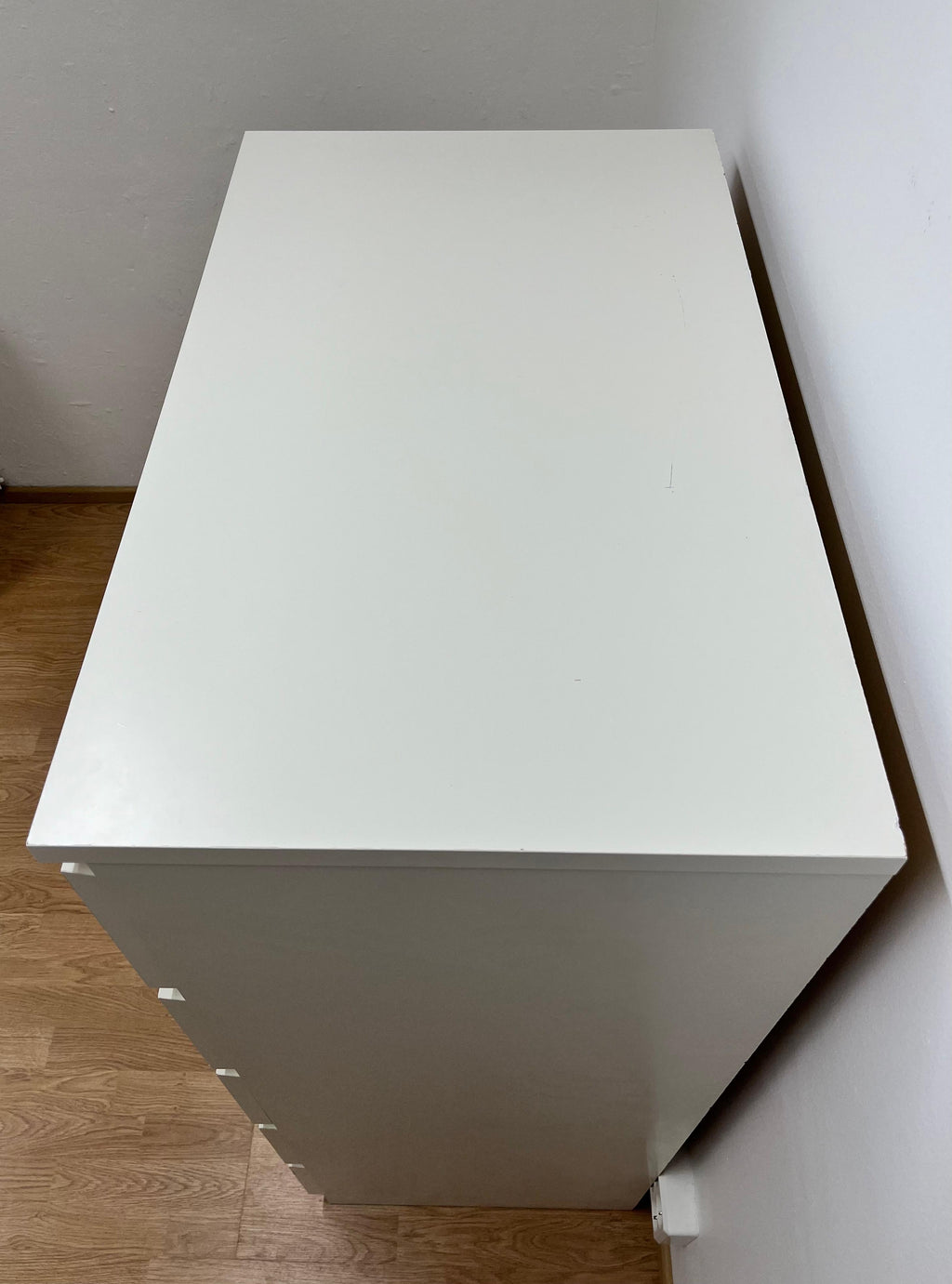 IKEA MALM Lipasto