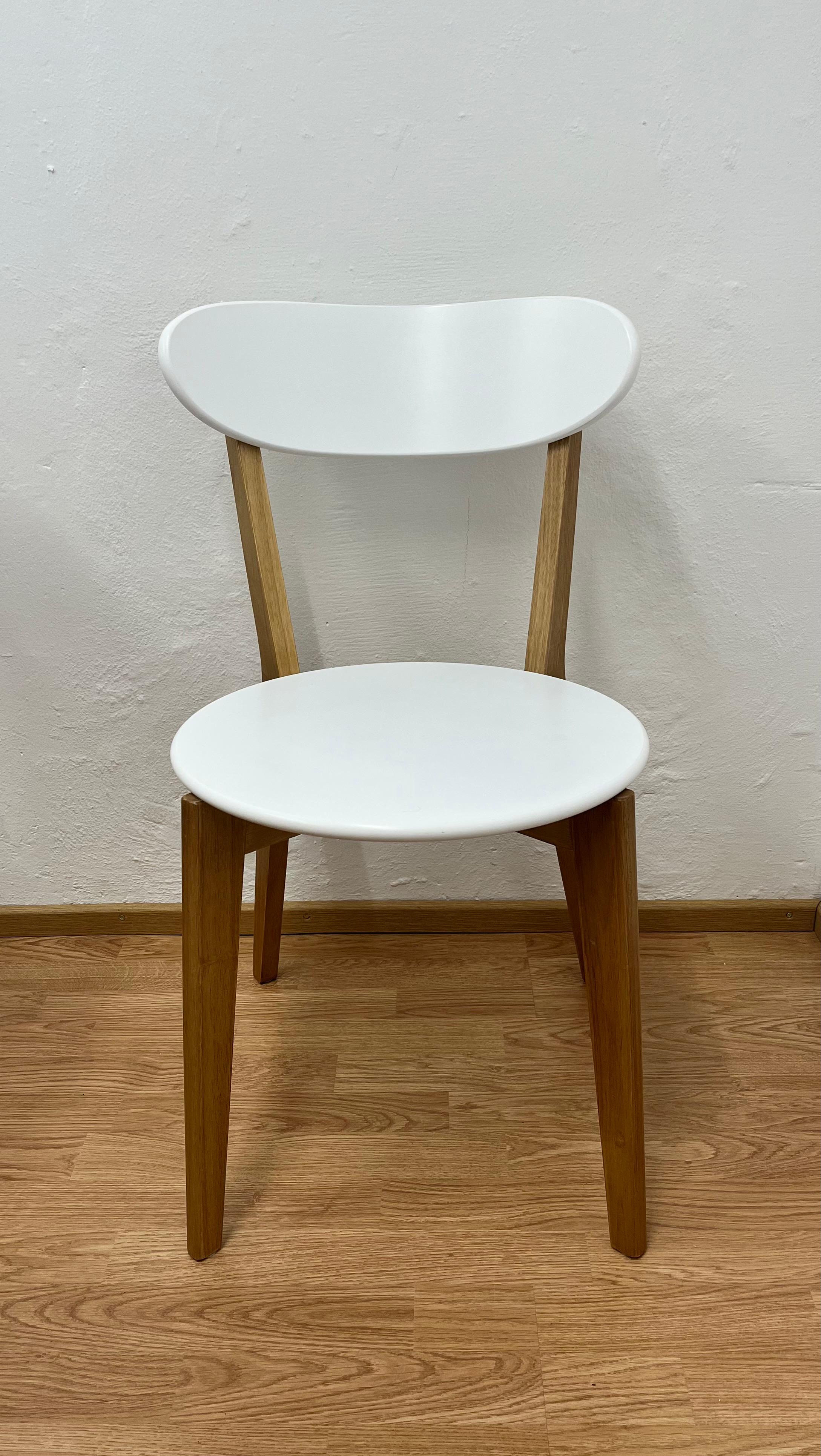 JYSK JEGIND Ruokapöytä & Ruokapöydän Tuolit