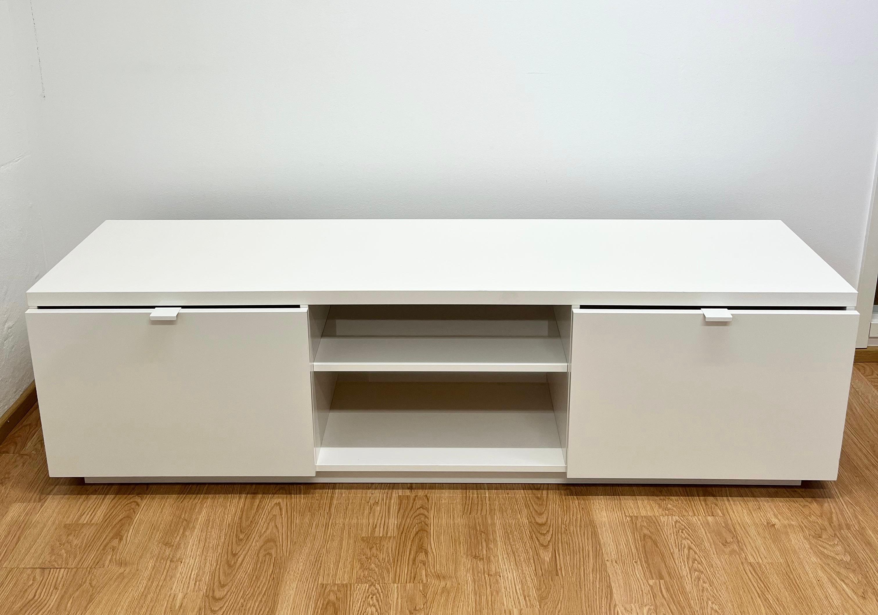IKEA Tv-taso