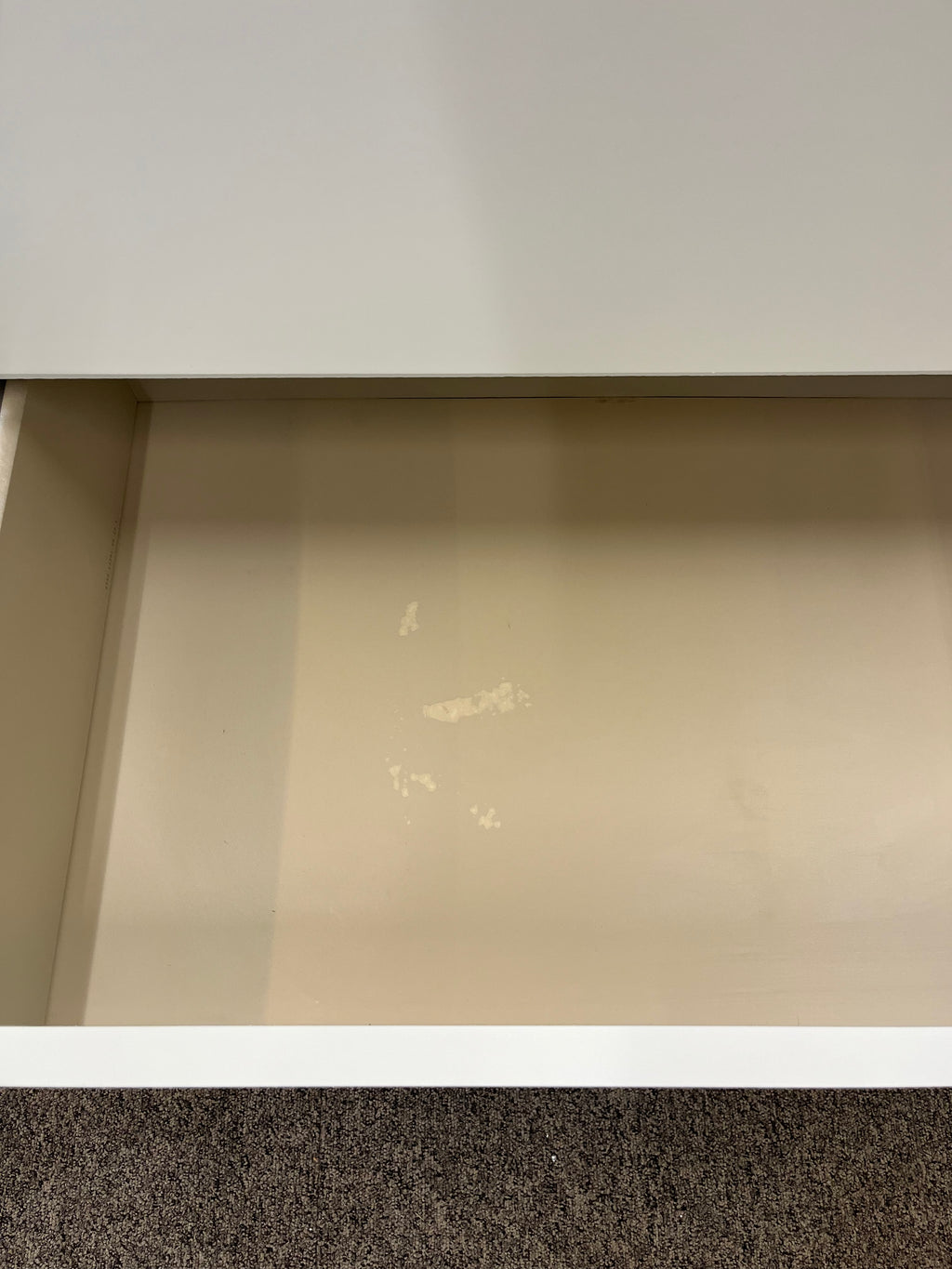 IKEA MALM Lipasto, 4 laatikkoa