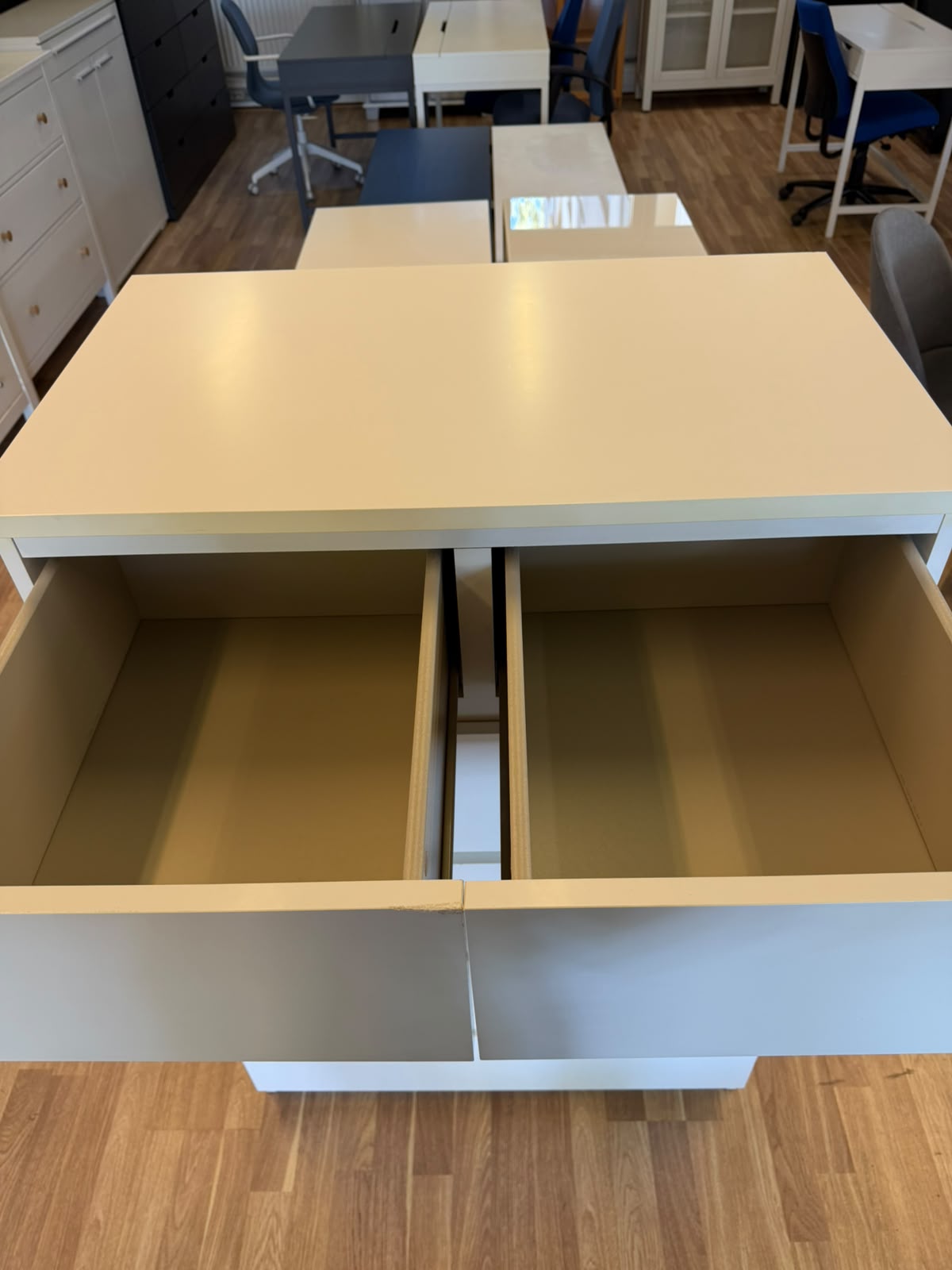 IKEA MALM Lipasto, 6 laatikkoa