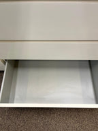 IKEA MALM Lipasto