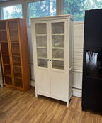 IKEA HEMNES Vitriinikaappi