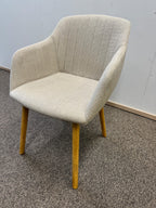 JYSK ADSLEV Ruokapöydän tuoli, 4 kpl, beige kangas/luonn.tammenvärinen