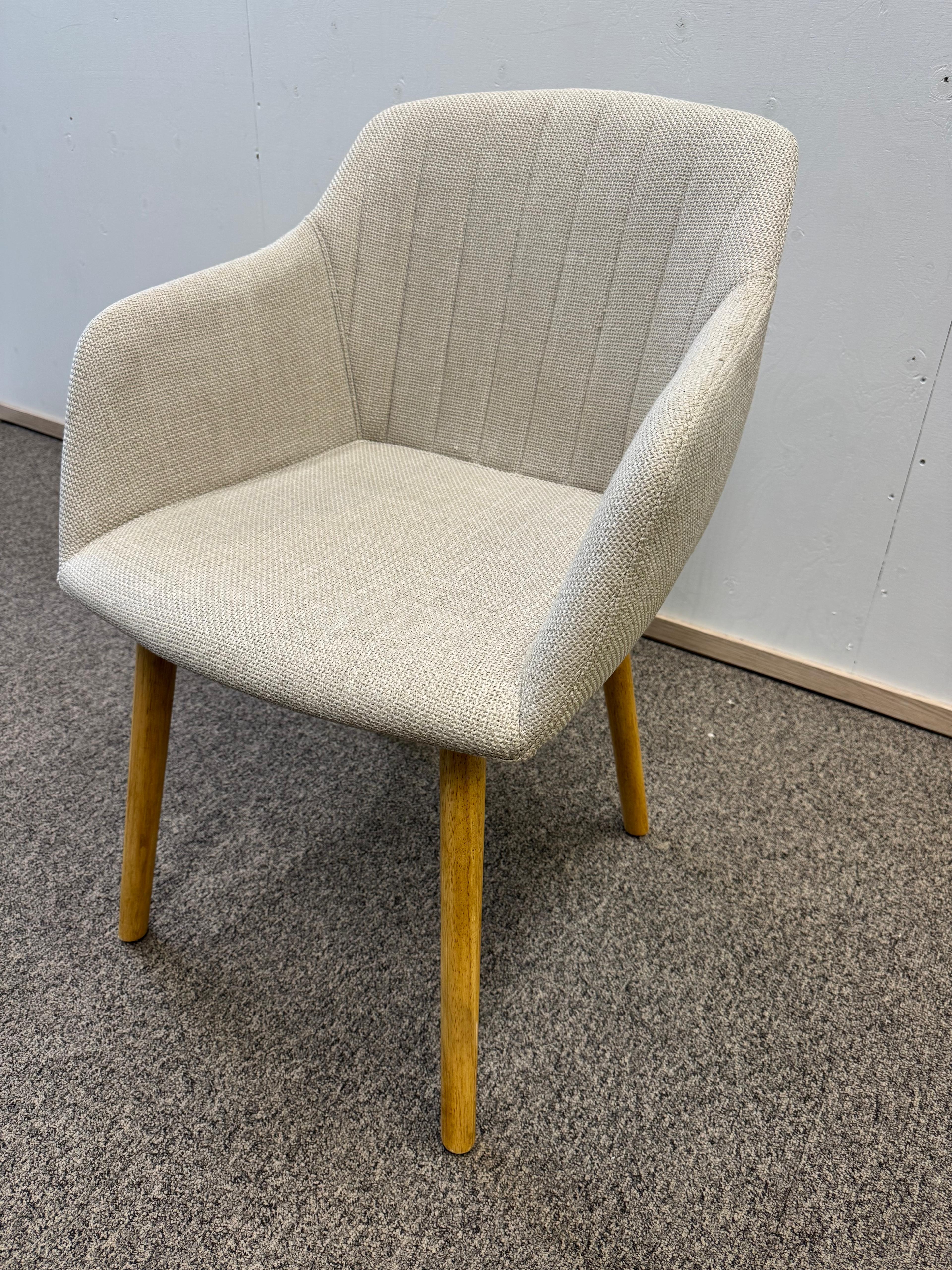 JYSK ADSLEV Ruokapöydän tuoli, 4 kpl, beige kangas/luonn.tammenvärinen