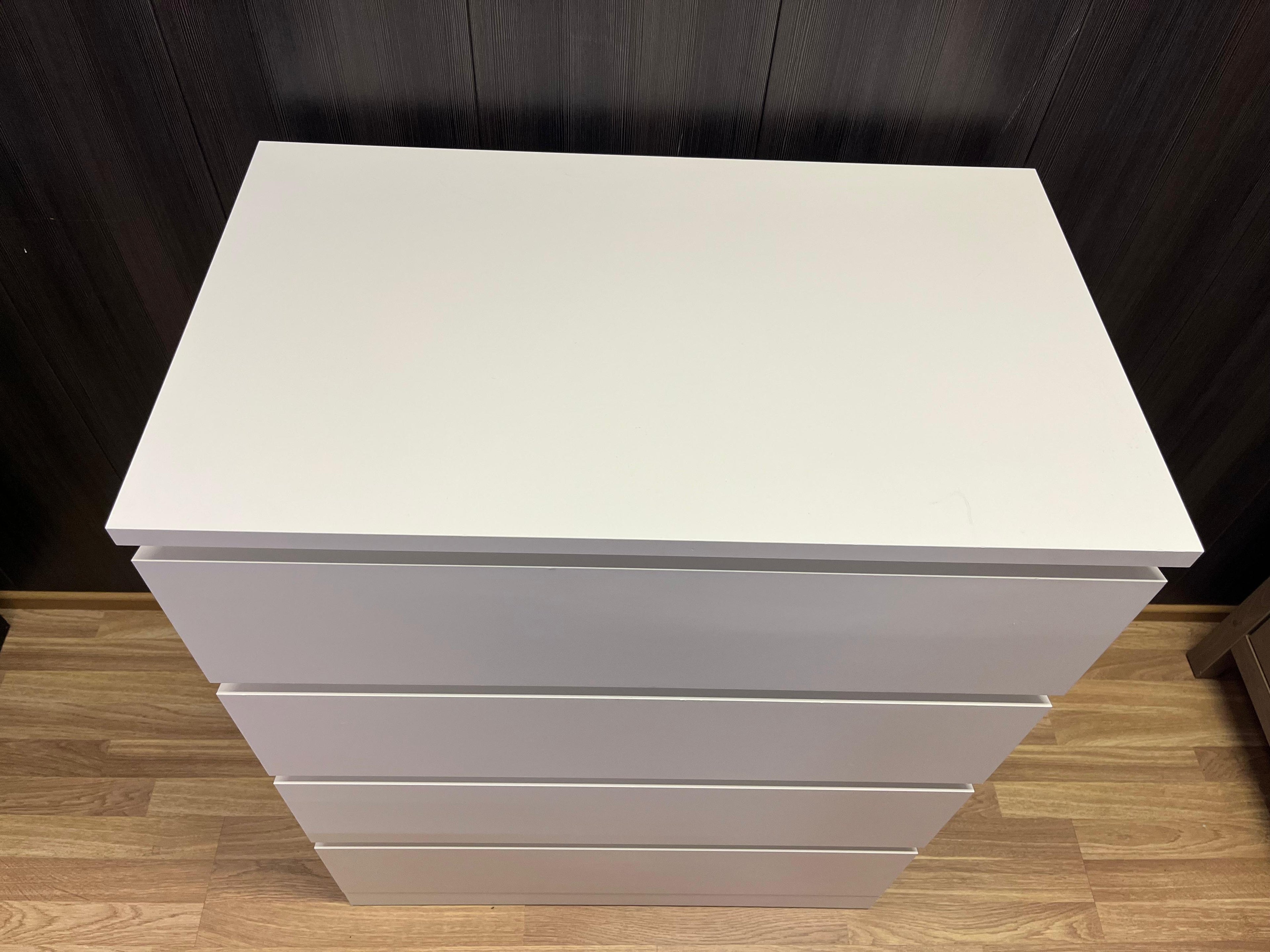 IKEA MALM Lipasto, 4 laatikkoa
