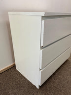 IKEA MALM Lipasto