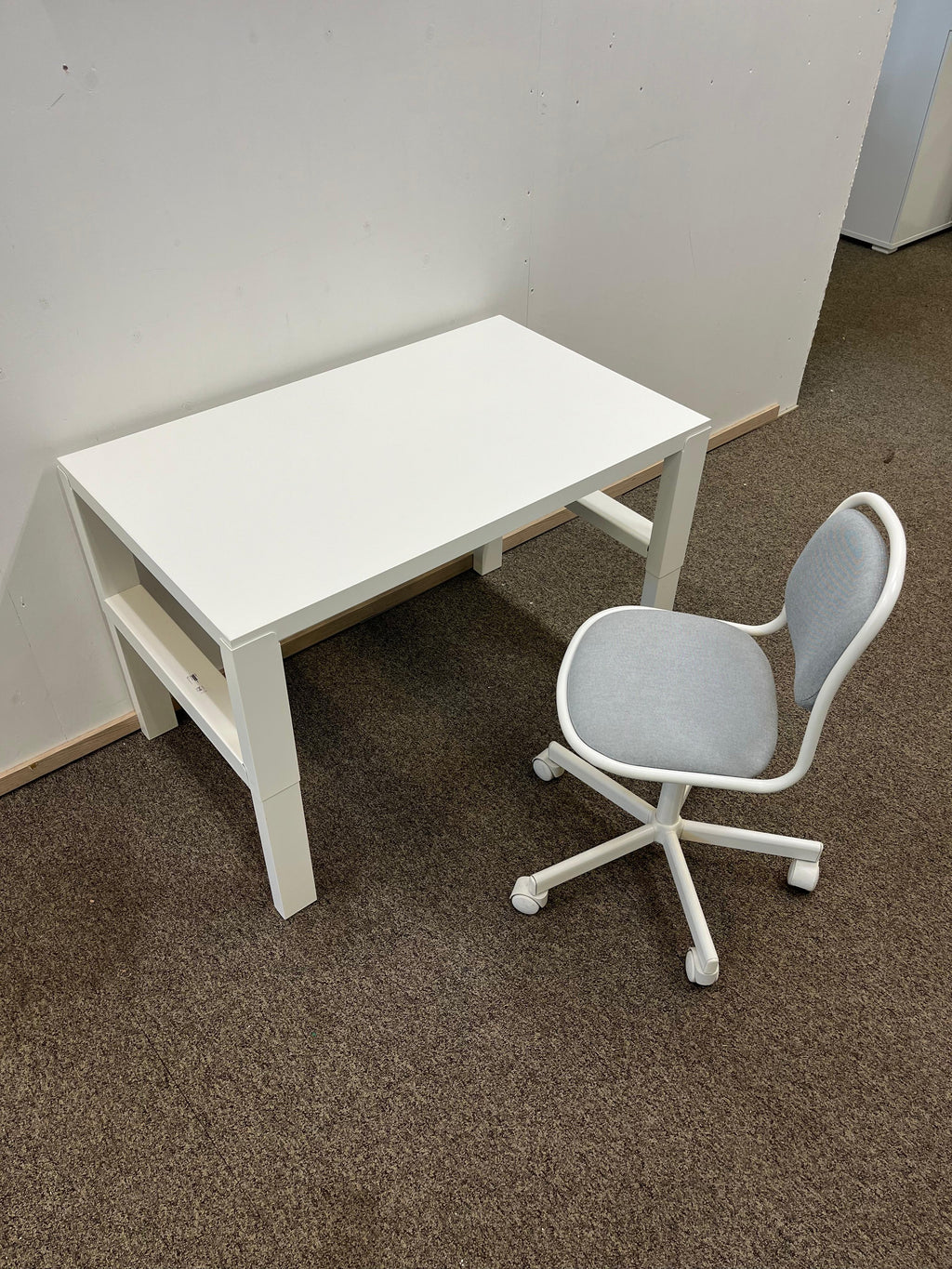 IKEA PÅHL/ÖRFJÄLL Desk and chair