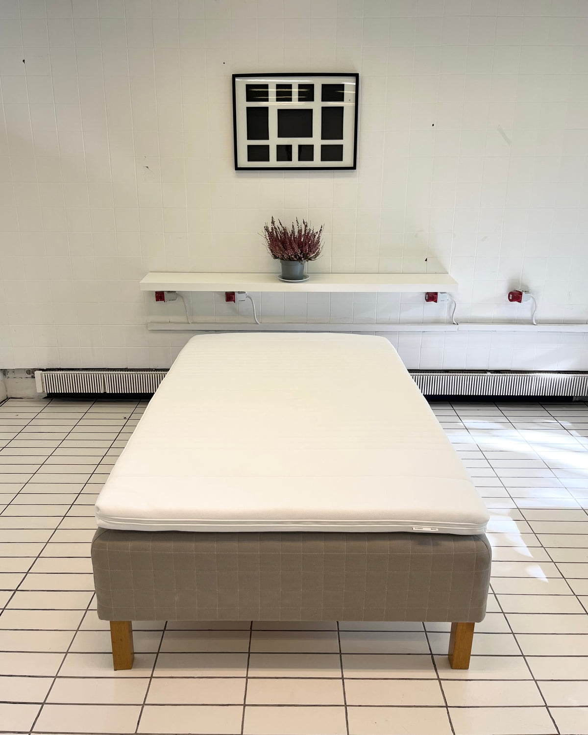 IKEA SKÅRER Runkopatja Sänky & TUSSÖY Pintapatja, 120x200 cm