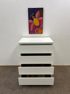 IKEA MALM Lipasto, 4 laatikkoa