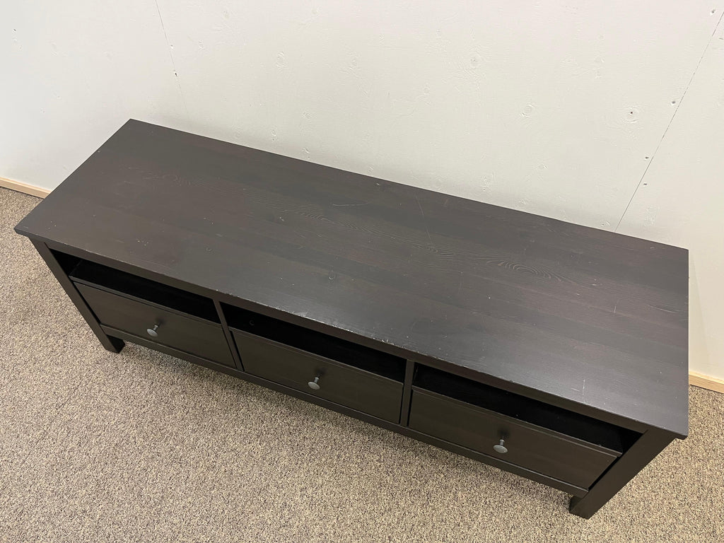 IKEA HEMNES TV-taso, musta