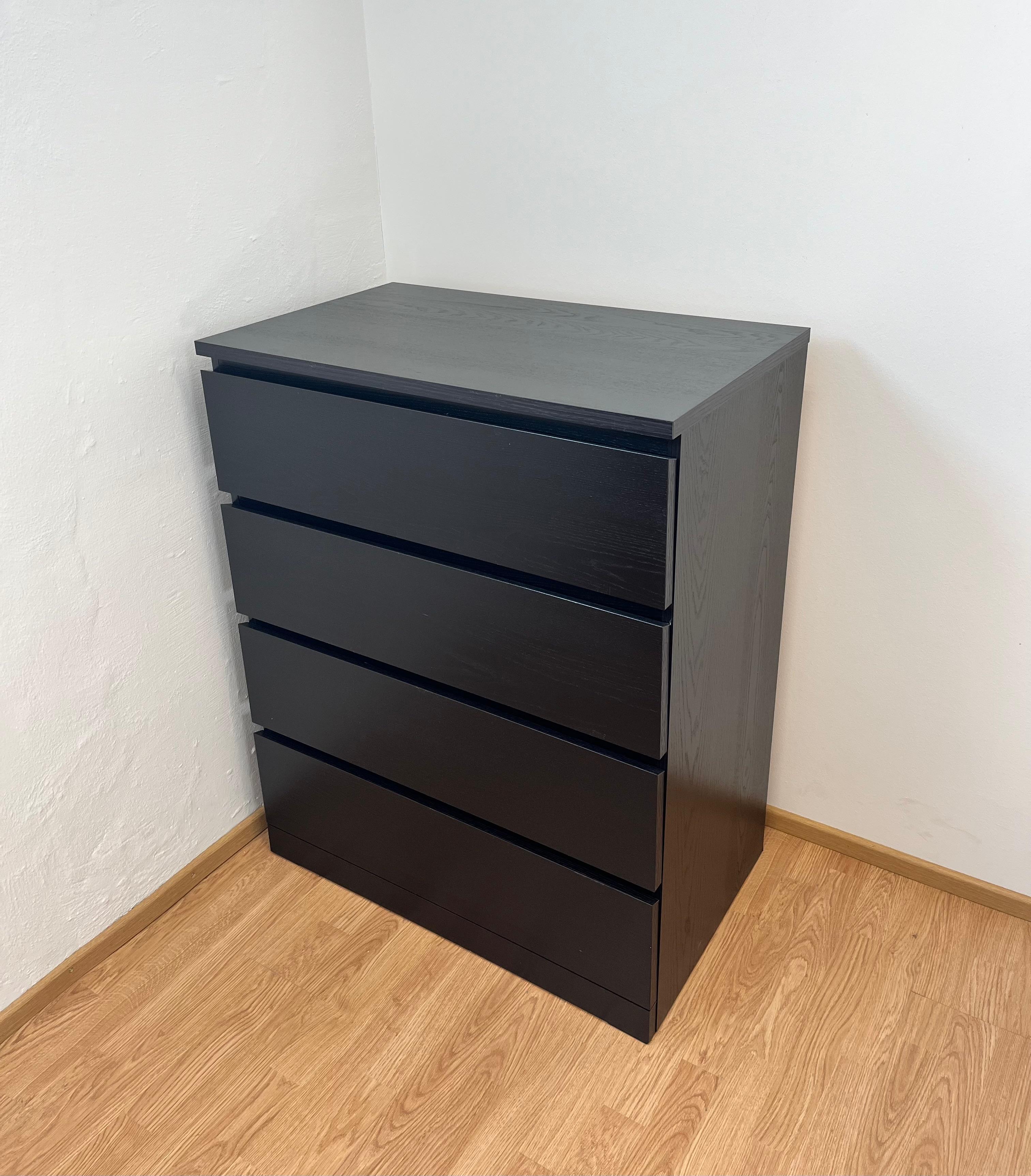 IKEA MALM Lipasto