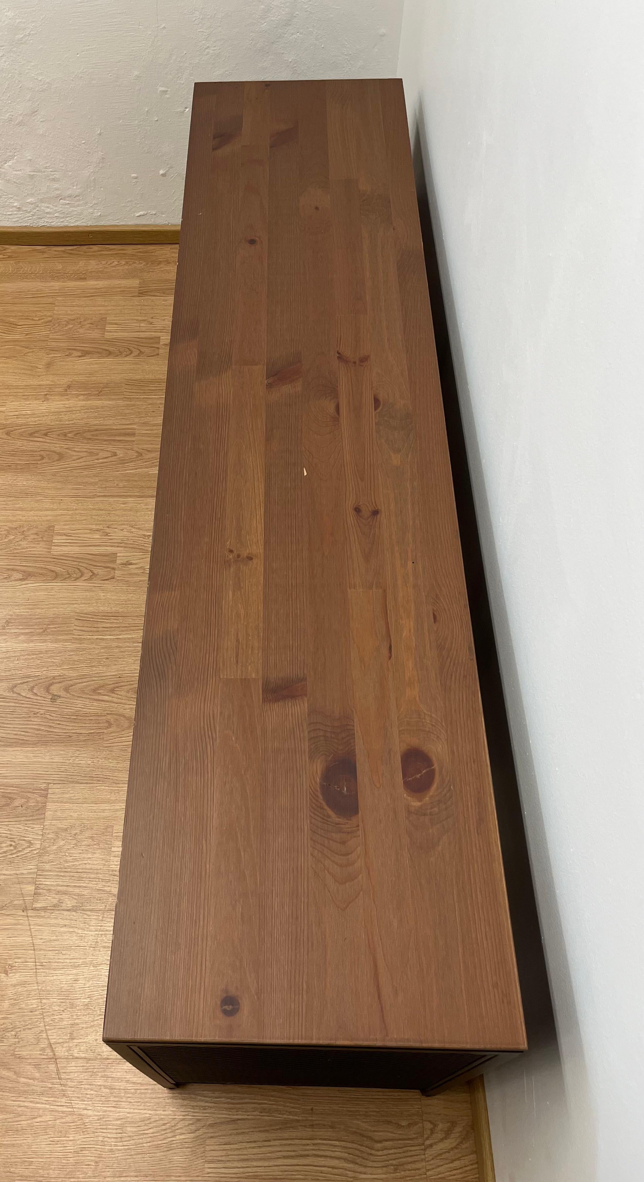 IKEA FJÄLLBO Tv-taso, musta