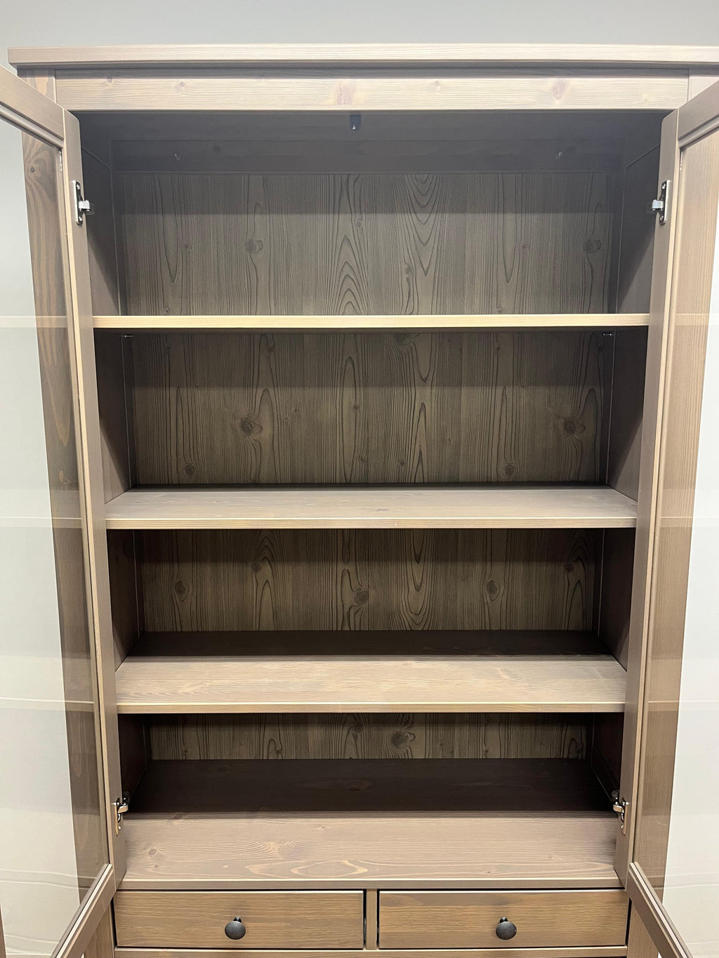 IKEA HEMNES Vitriinikaappi