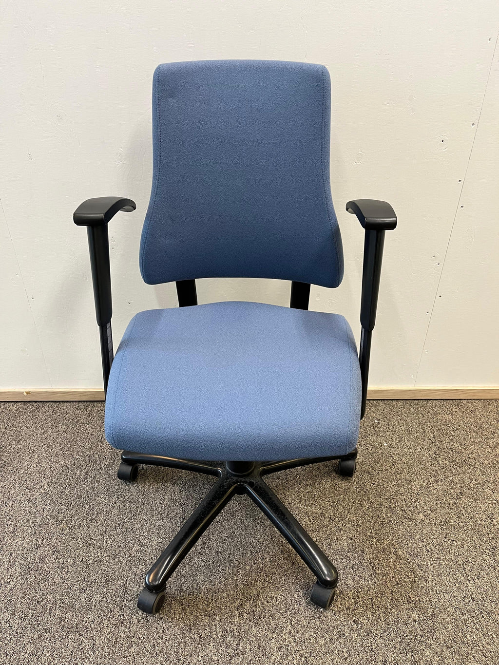 MARTELA AXIA Työtuoli