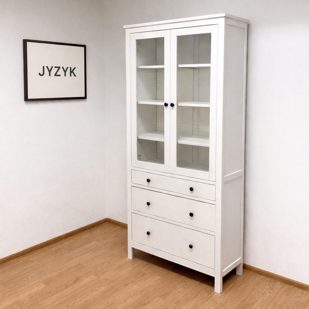 IKEA HEMNES Vitriinikaappi