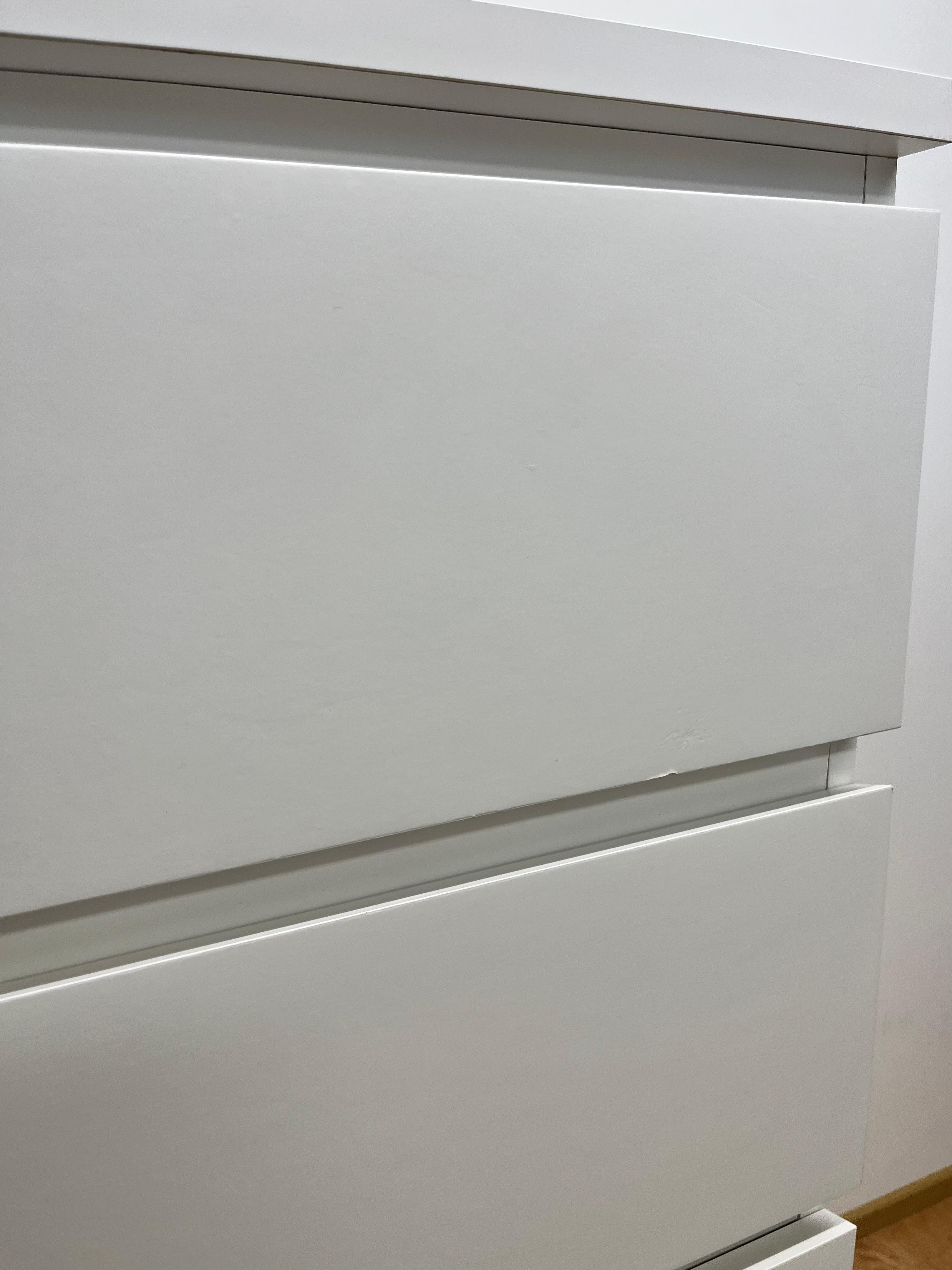 IKEA MALM Lipasto