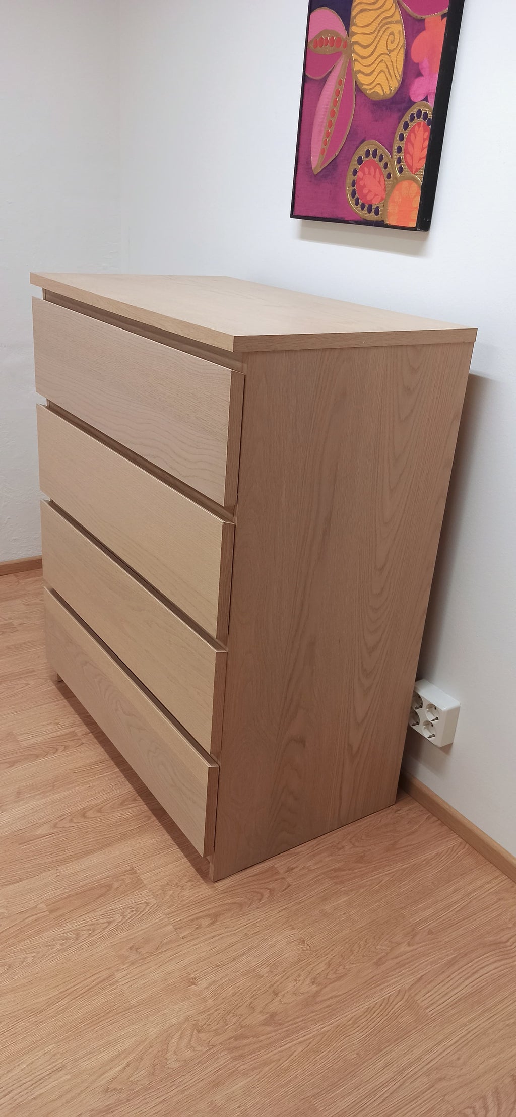IKEA MALM Lipasto