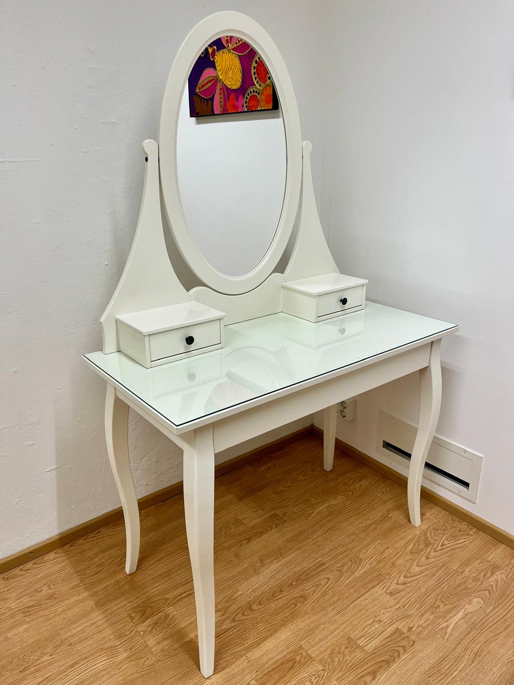 IKEA HEMNES Kampauspöytä ja peili