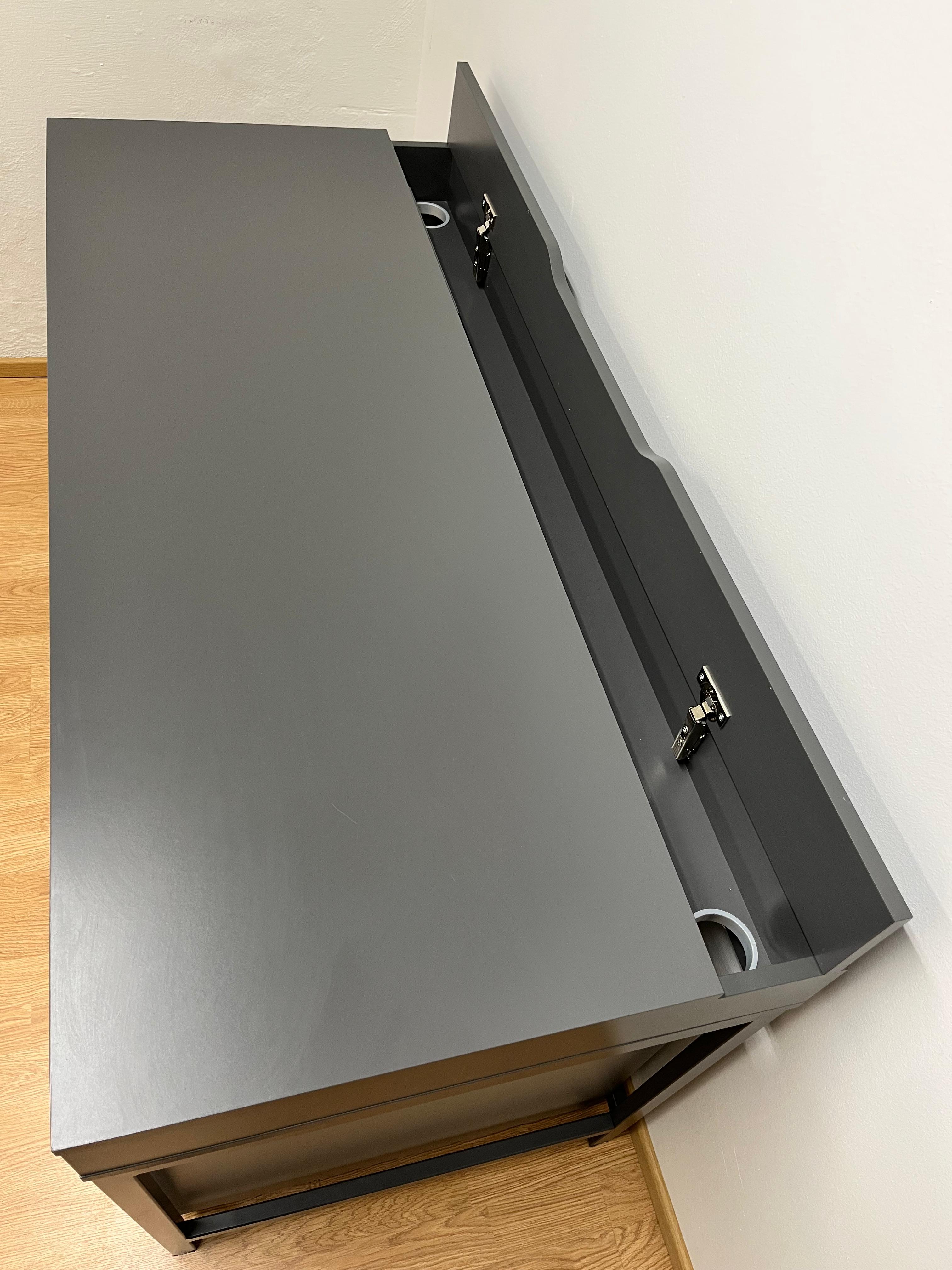 IKEA ALEX Työpöytä