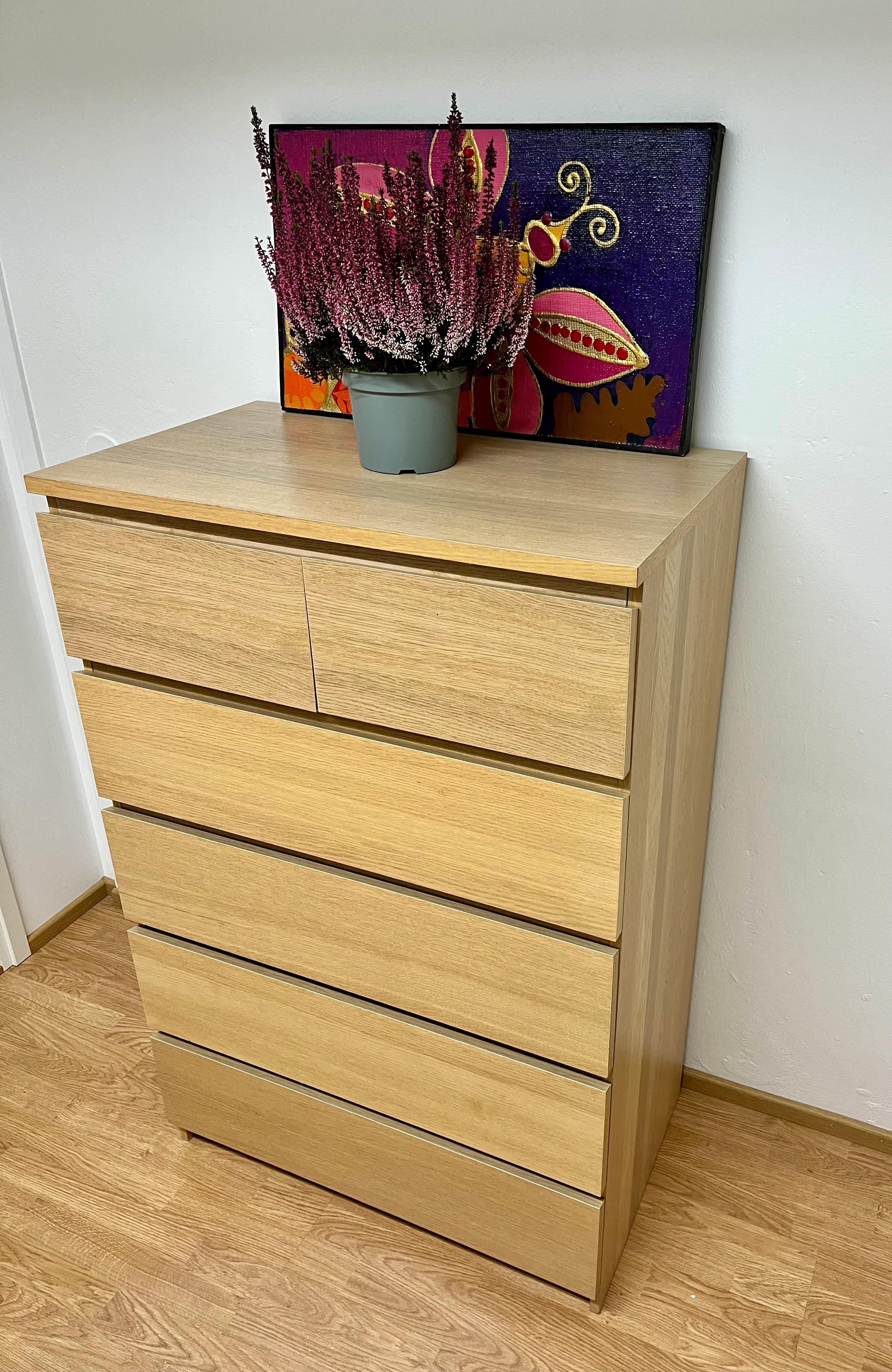IKEA MALM Lipasto
