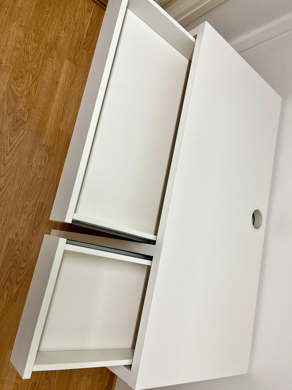 IKEA MICKE Työpöytä