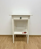 IKEA HEMNES Sivupöytä